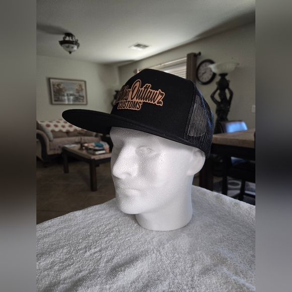 RUTHLESS OUTLAWZ CUSTOMS  LEATHER PATCH  CAP.      (5 PANEL  FLAT CAP) - Picture 8 of 10